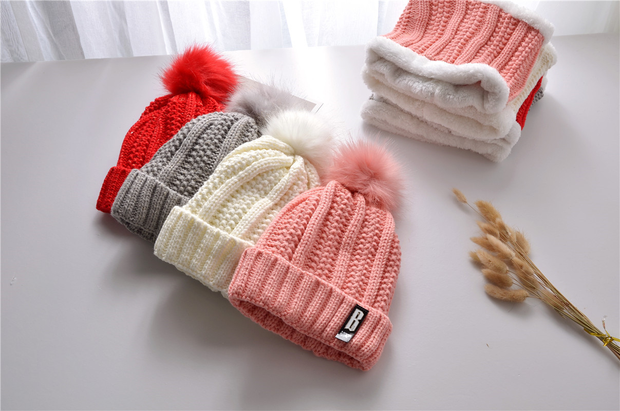 Outdoor Winter Fleece-Lined Thickened Woolen Cap Warm Ear Protection Fluffy Ball Cap Scarf Knitted Hat Suit Factory Wholesale