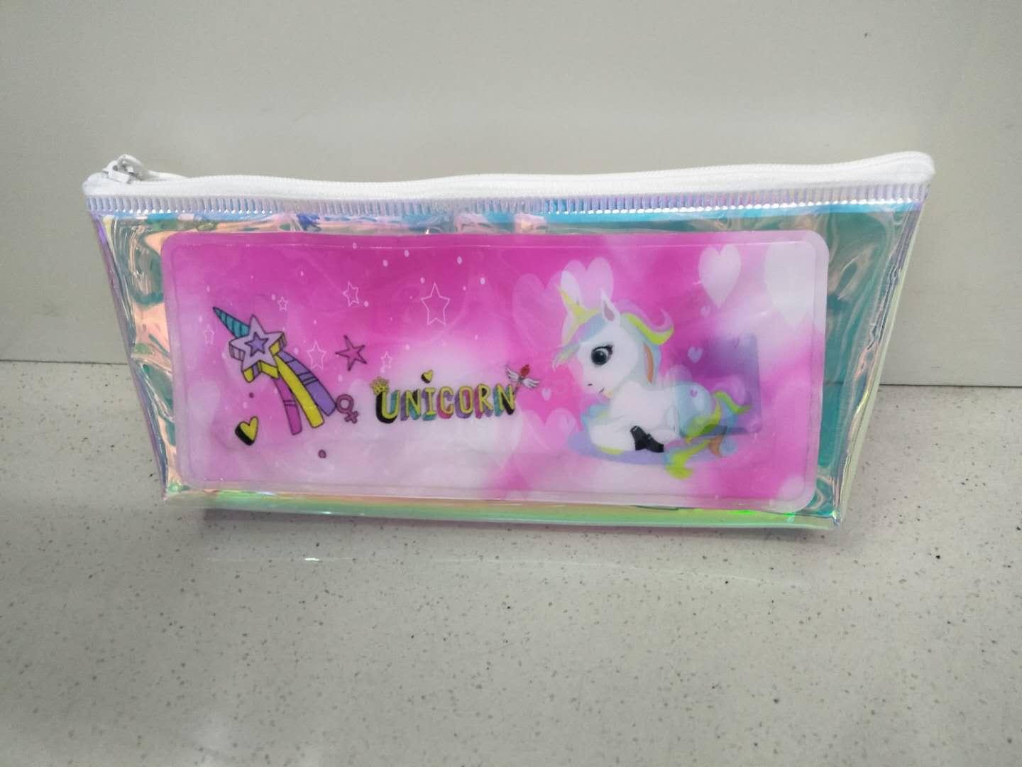 New Creative Laser with Light Pencil Case Cute Refreshing Luminous Flashing Light Pencil Box Primary School Stationery Box