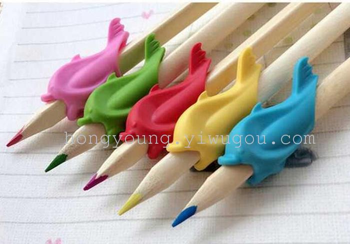 High quality dolphins Wobi silicone soft material pencil pen posture correction Wobi wholesale group purchase High quality dolphins Wobi silicone soft material pencil pen posture correction Wobi wholesale group purchase