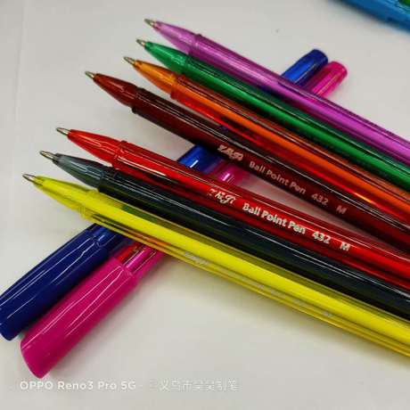 Friend 432M color ballpoint pen in the oil pen writing fluent ink continuous ink 6 colors 8 colors 10 colors 12 colors