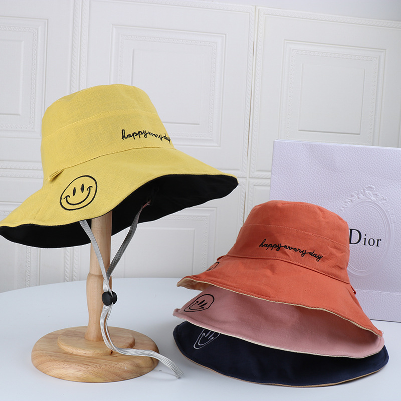 Summer Hat 2021 New Sun Hat Female Face Cover Sun-Proof UV Protection Sun Hat Double-Sided Smiley Beach Hat