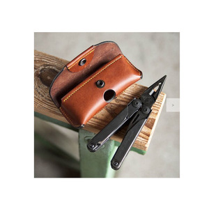 Wild Survival Tool Leather Sheath EDC Outdoor Flashlight Utility Knife Protective Case with Olecranon Hanging Buckle Wild Survival Tool Leather Sheath EDC Outdoor Flashlight Utility Knife Protective Case with Olecranon Hanging Buckle
