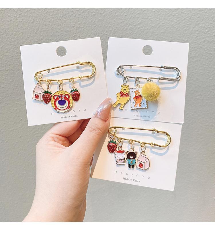 Cute Japanese Style Brooch Ins Trendy Anti-Unwanted-Exposure Buckle Personality Safety Pin Fixed Clothes Cartoon Pin Bag Accessories for Women Cute Japanese Style Brooch Ins Trendy Anti-Unwanted-Exposure Buckle Personality Safety Pin Fixed Clothes Cartoon Pin Bag Accessories for Women