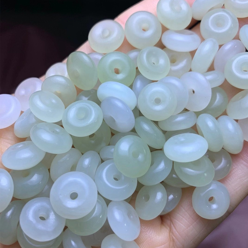 Xinjiang Hetian Jade Safety Buckle Bracelet Simple Ins Design Sense Niche Temperament Vintage Court Style Bracelet Internet Celebrity Xinjiang Hetian Jade Safety Buckle Bracelet Simple Ins Design Sense Niche Temperament Vintage Court Style Bracelet Internet Celebrity