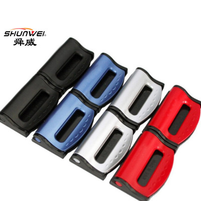 Sunway is equipped with A safety belt fastener with A safety belt buckle.