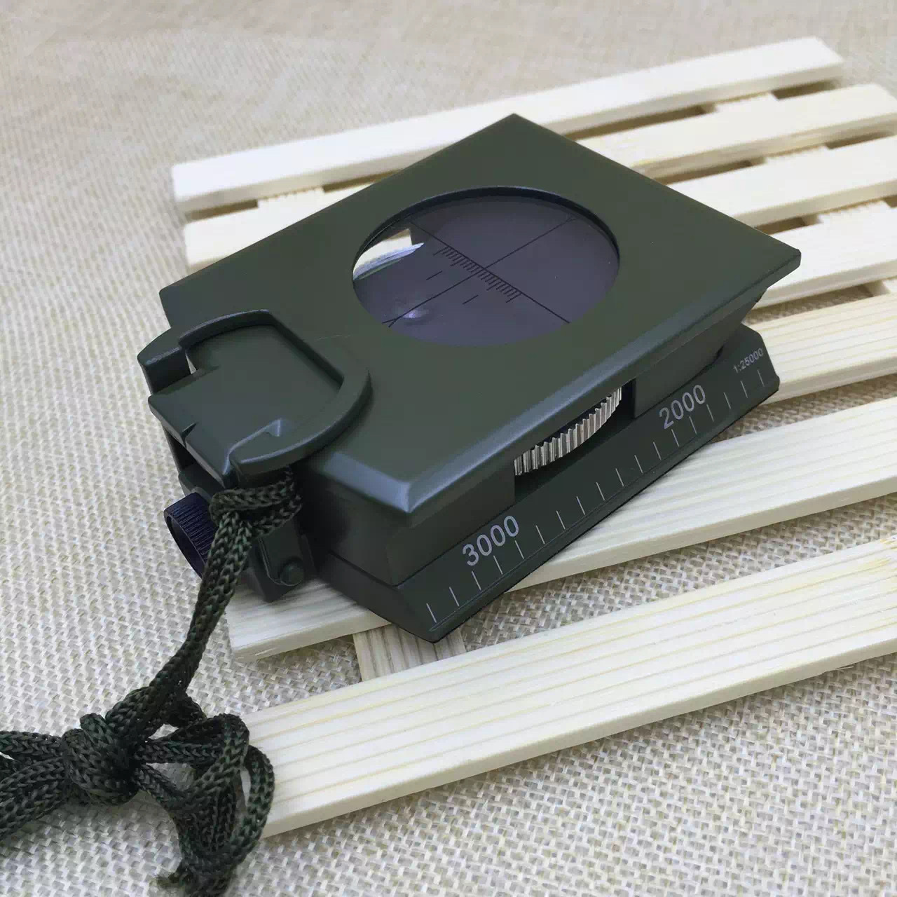 New Gift Army Green Compass K4074 Outdoor Sports Adventure Mountain Camping Compass Factory Wholesale