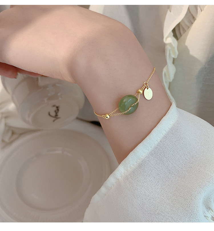 Round Hetian Jade Safety Buckle Bracelet Sweet Pull Design Light Luxury High-End Sense Vintage Court Style Female Bracelet