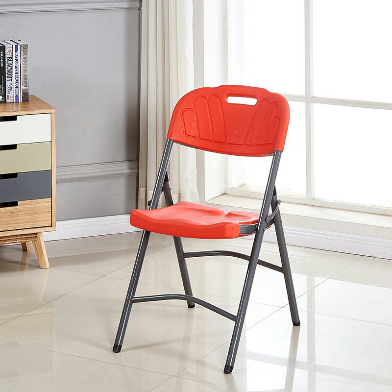 New material field training chair can be easily used in the outdoor folding chair