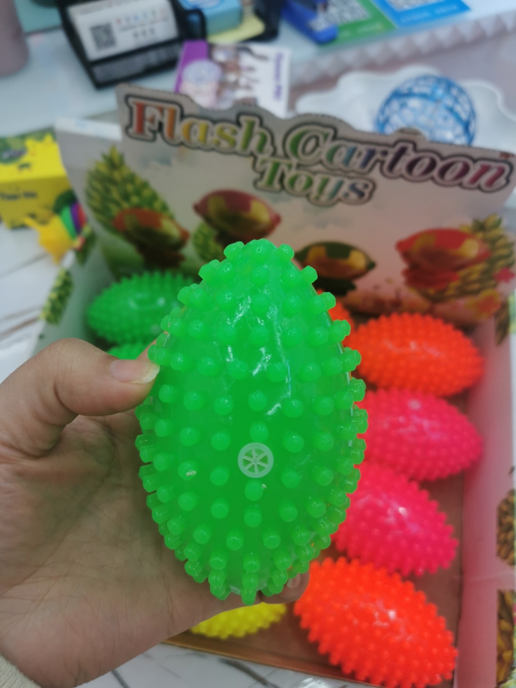 Cross-Border Novel Flash Squeeze and Sound Massage Elastic Football Children's Toy Luminous Whistle Ball Night Market Stall Supply
