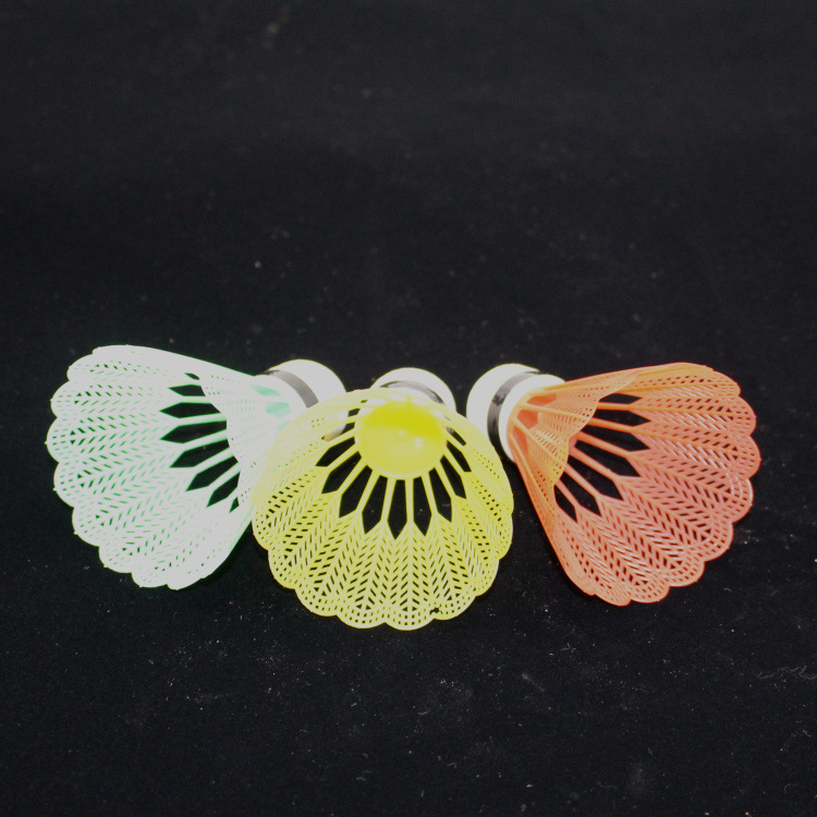 Three blister pack color plastic foam head badminton factory direct sale wholesale