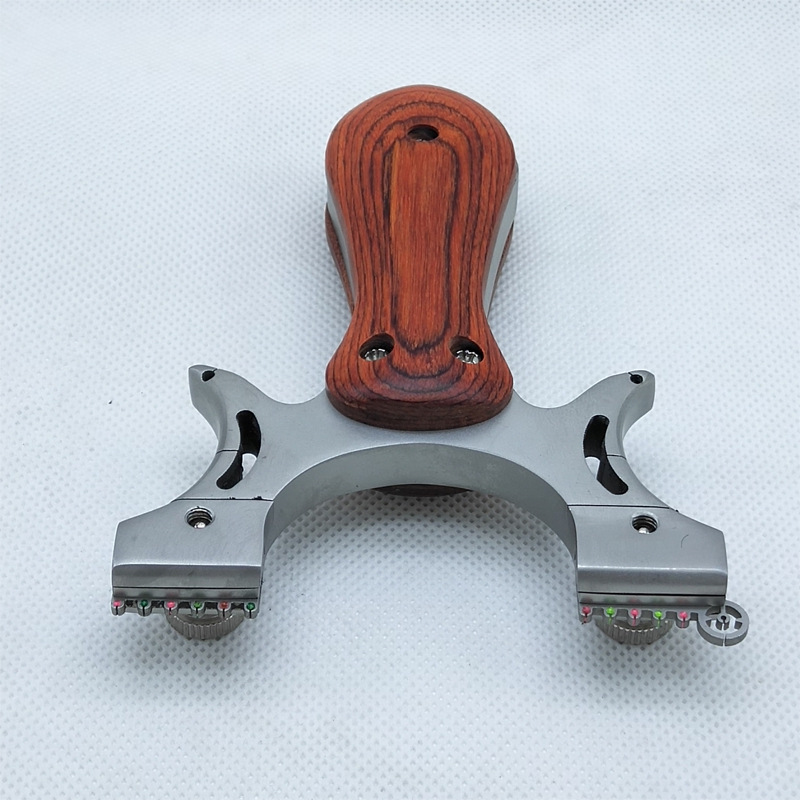 Wholesale Wire Cutting Wolf Slingshot Flat Rubber Band Free Binding Spring Fast Pressure Clip Slingshot Slingshot