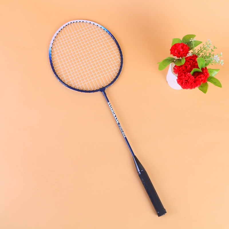 Beginner&#039;s ultrafine racquet set with 2 sets of badminton rackets for adults