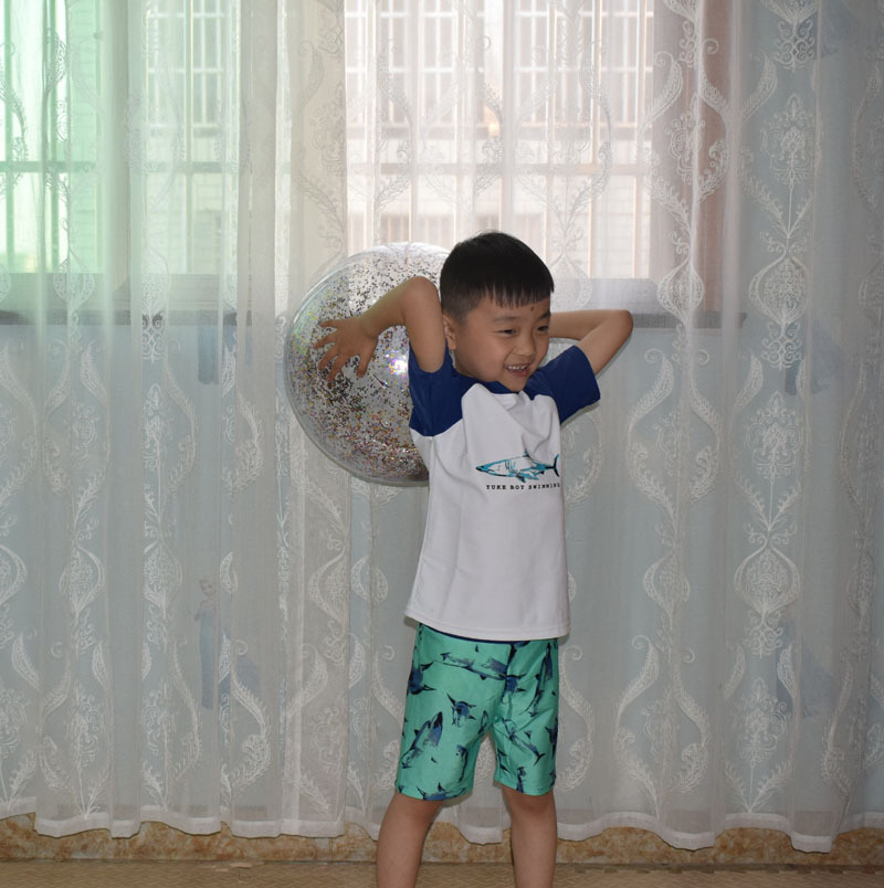 PVC inflatable Beach ball Transparent Flake ball Child Adult toy ball transparent Flake Beach ball filling ball PVC inflatable Beach ball Transparent Flake ball Child Adult toy ball transparent Flake Beach ball filling ball