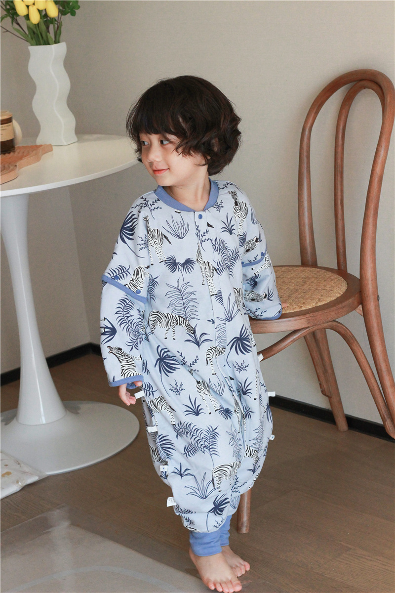 21 Winter Constant Temperature Sleeping Bag Baby Anti-Kick Quilt Children Split Leg Sleeping Bag Baby Pajamas Loose Adjustable Length 21 Winter Constant Temperature Sleeping Bag Baby Anti-Kick Quilt Children Split Leg Sleeping Bag Baby Pajamas Loose Adjustable Length