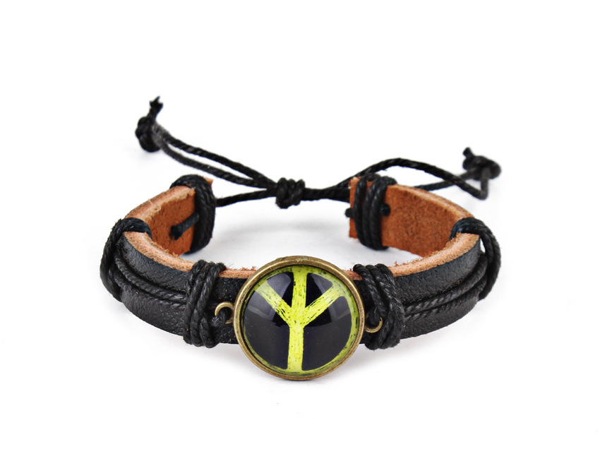 The latest European and American peace anti-war logo leather bracelet hand-woven personalized bracelet diy jewelry. The latest European and American peace anti-war logo leather bracelet hand-woven personalized bracelet diy jewelry.