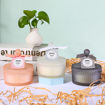 Direct Wholesale Ordinary Lighting Candle Pointed Long Brush Holder Wax Smoke-Free Household Red and White Candle 10-Inch 20 PCs Boxed Direct Wholesale Ordinary Lighting Candle Pointed Long Brush Holder Wax Smoke-Free Household Red and White Candle 10-Inch 20 PCs Boxed