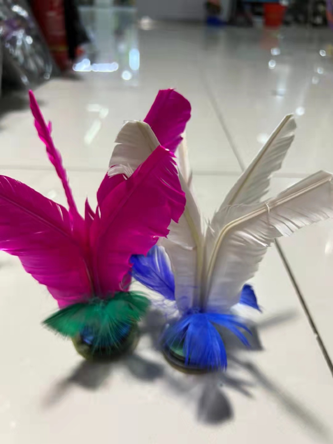 Ancient Coins Goose Feather Shuttlecock Primary and Secondary School Students for Training Competitions Shuttlecock Children Shuttlecock Adult Fitness Color Shuttlecock Ancient Coins Goose Feather Shuttlecock Primary and Secondary School Students for Training Competitions Shuttlecock Children Shuttlecock Adult Fitness Color Shuttlecock