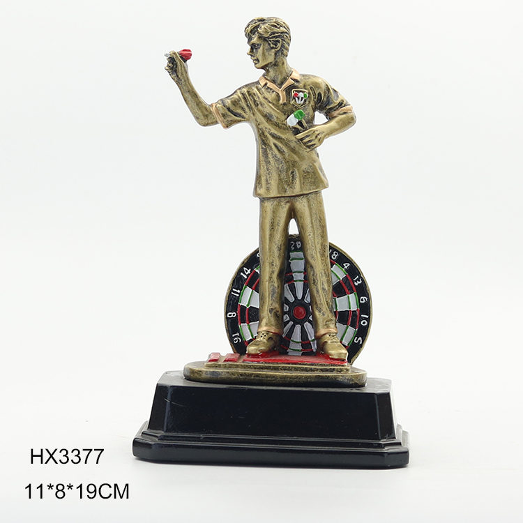 New resin darts trophy man trophy metal MEDALS custom factory direct selling crafts 3377