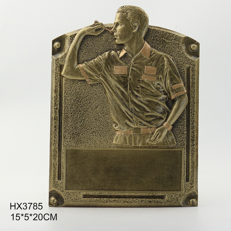 New resin darts trophy, person trophy, metal medal, custom factory, direct selling arts and crafts 3785