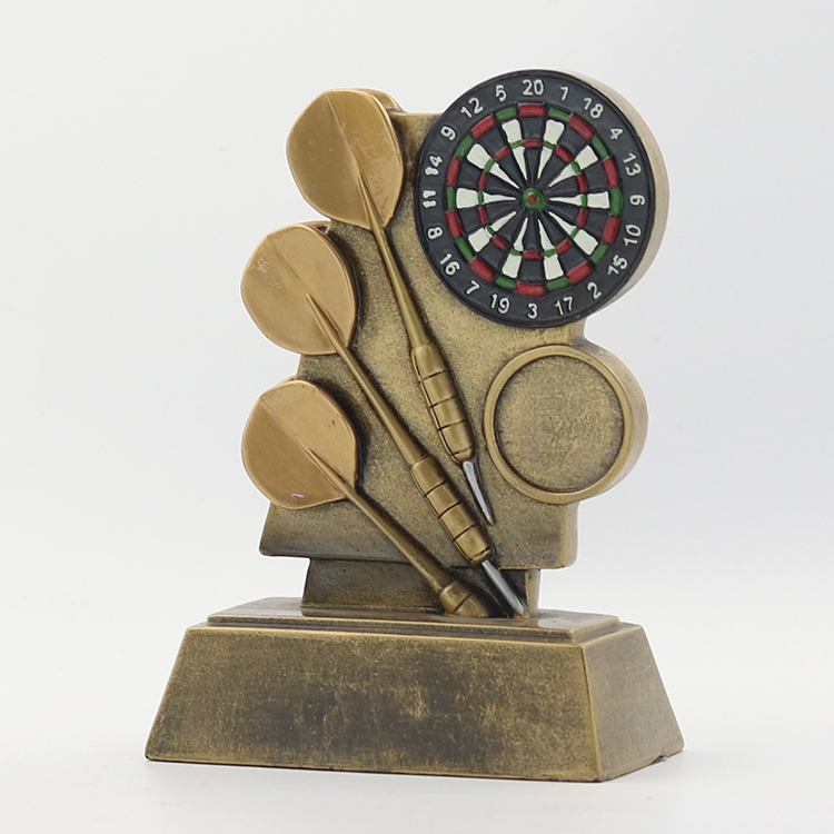 New resin darts trophy person trophy metal MEDALS custom factory direct crafts 1413