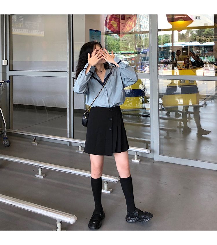 Autumn OL wind shirt black and white simple blouse female black and white Mosaic loose version off rotator cuff shirt female