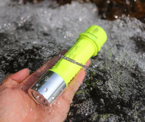 L2T6 outdoor strong light diving flashlight underwater darts waterproof Q5 ultraviolet yellow light L2T6 outdoor strong light diving flashlight underwater darts waterproof Q5 ultraviolet yellow light