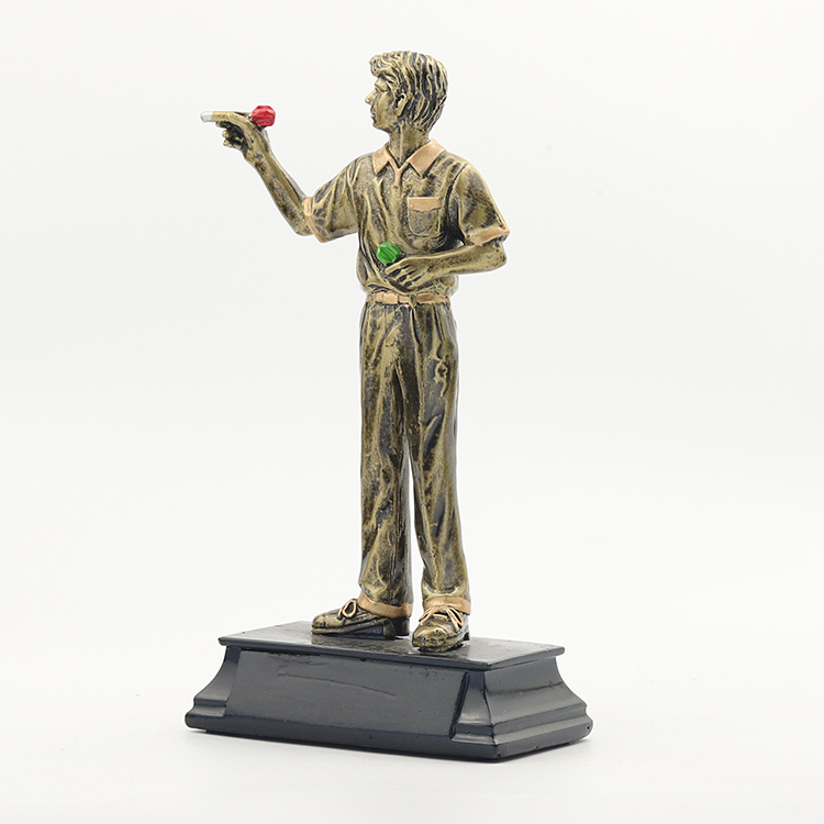 New resin darts trophy person trophy metal MEDALS custom factory direct selling crafts 3373