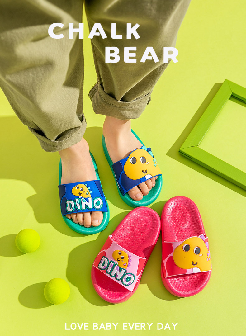 Children's Slippers Summer 2021 Chalk Bear New Cute Cartoon Dinosaur Parent-Child Boys and Girls Children's Sandals Wholesale
