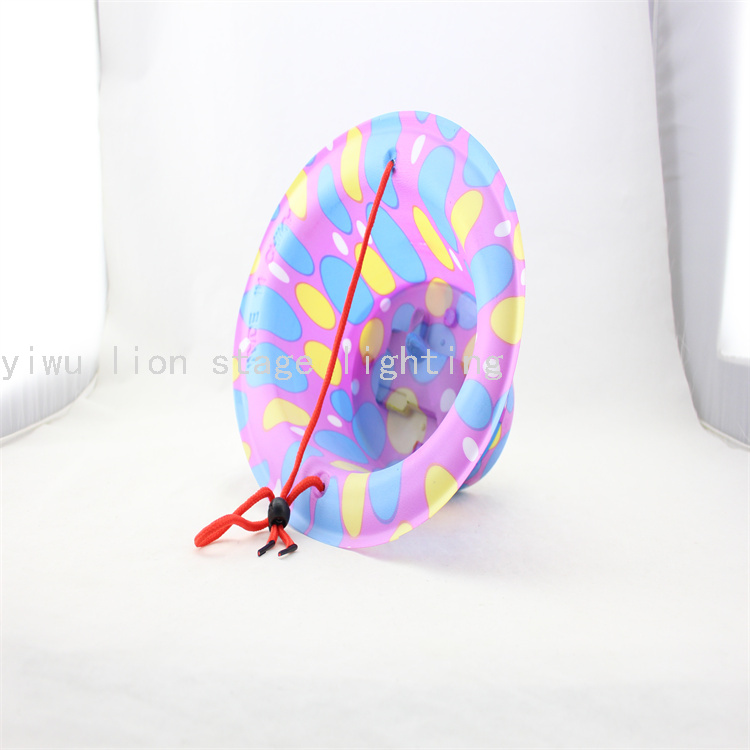 Factory Direct Sales Toy Straw Hat Plastic Bubble Machine Outdoor Activities Head-Mounted Foaming Machine Cool