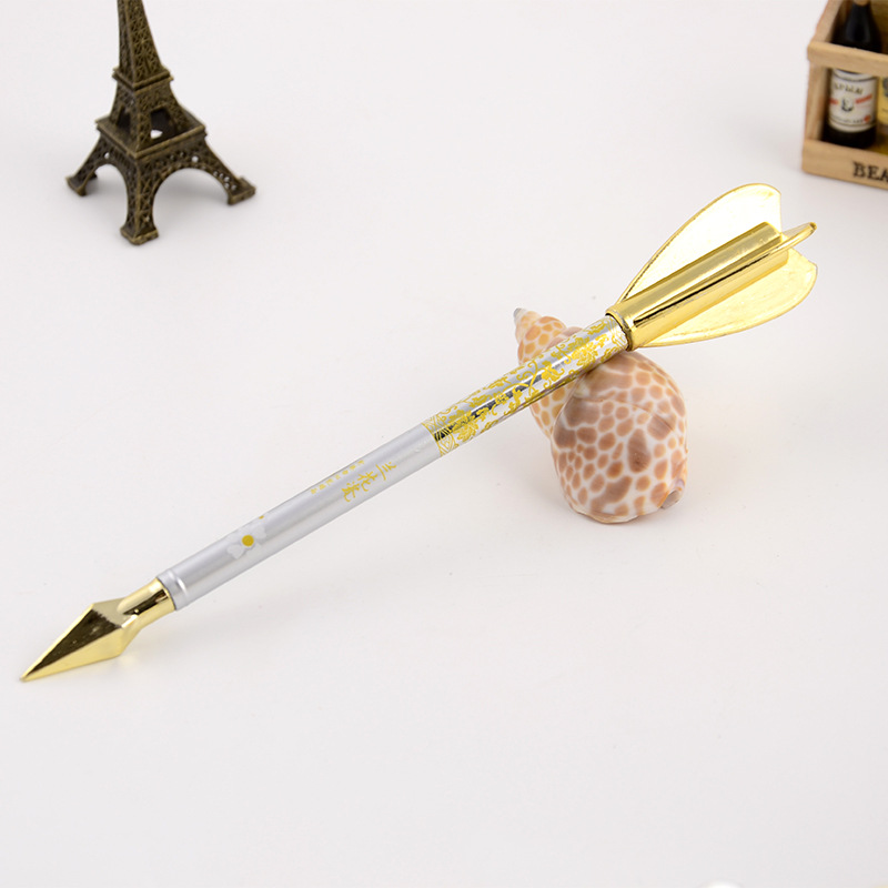 Creative CF Cross Fire Line Weapon Series Stationery Darts Modeling Gel Pen Black Gel Ink Pen Signature Pen Small Prize