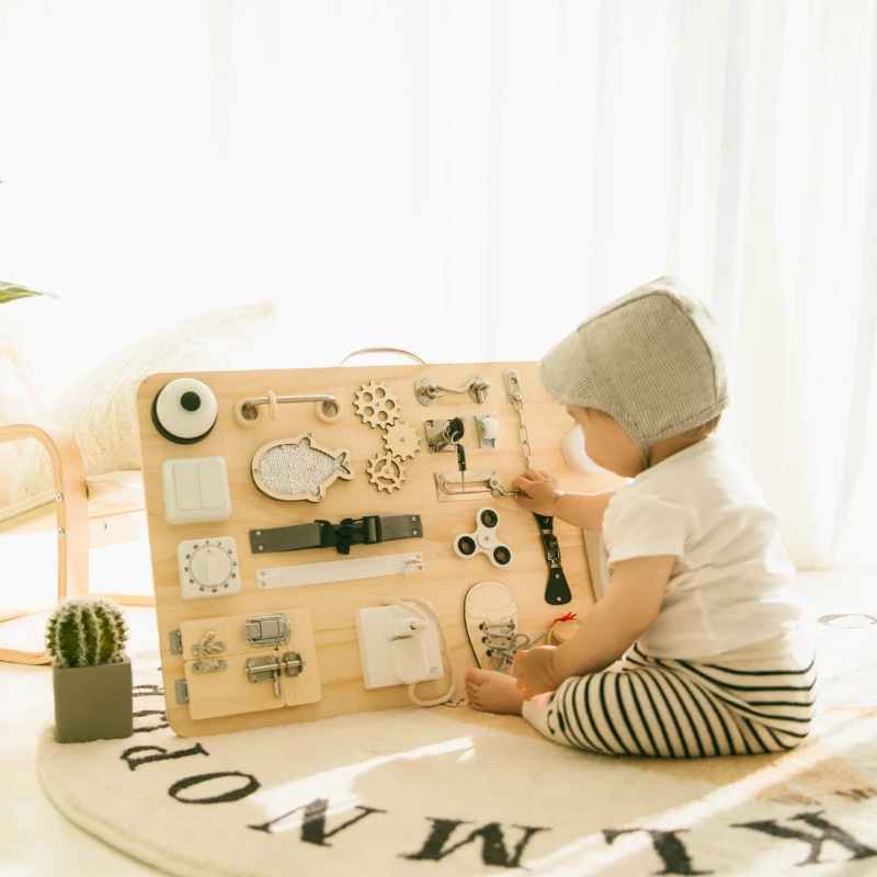 Montessori Busy Board Busy Board Log Cross-Border Early Education Toys Baby Montessori Teaching Aids Factory Direct Sales