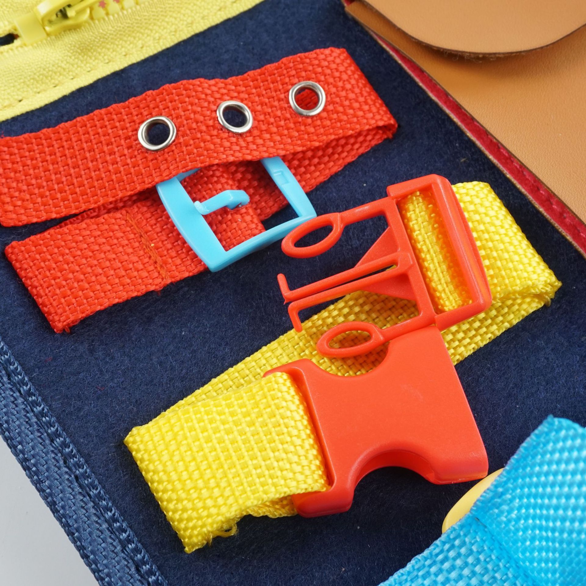 Montessori Clothing Handbag Teaching Aids Busy Board Storage Children&#039;s Educational Fine Motor Training Early Education Kindergarten Toys