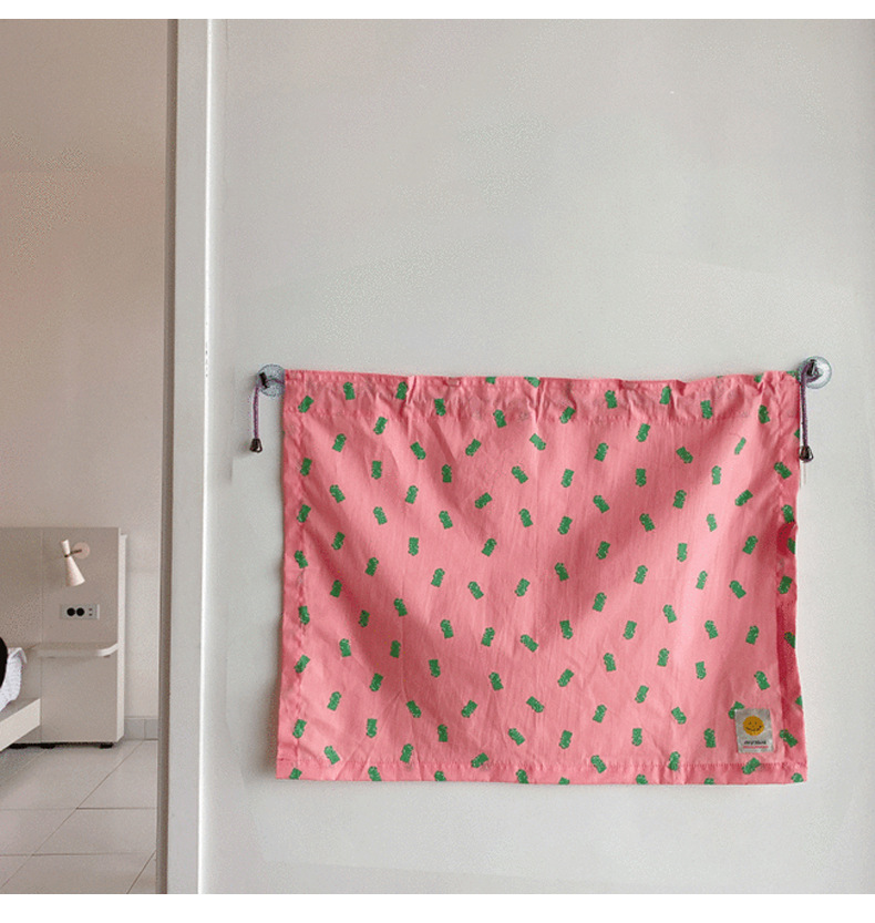Same Style Vehicle Window Curtain Sun Shade Cartoon Children's Shading Insulated Magnetic Sucker Drawstring Version Same Style Vehicle Window Curtain Sun Shade Cartoon Children's Shading Insulated Magnetic Sucker Drawstring Version