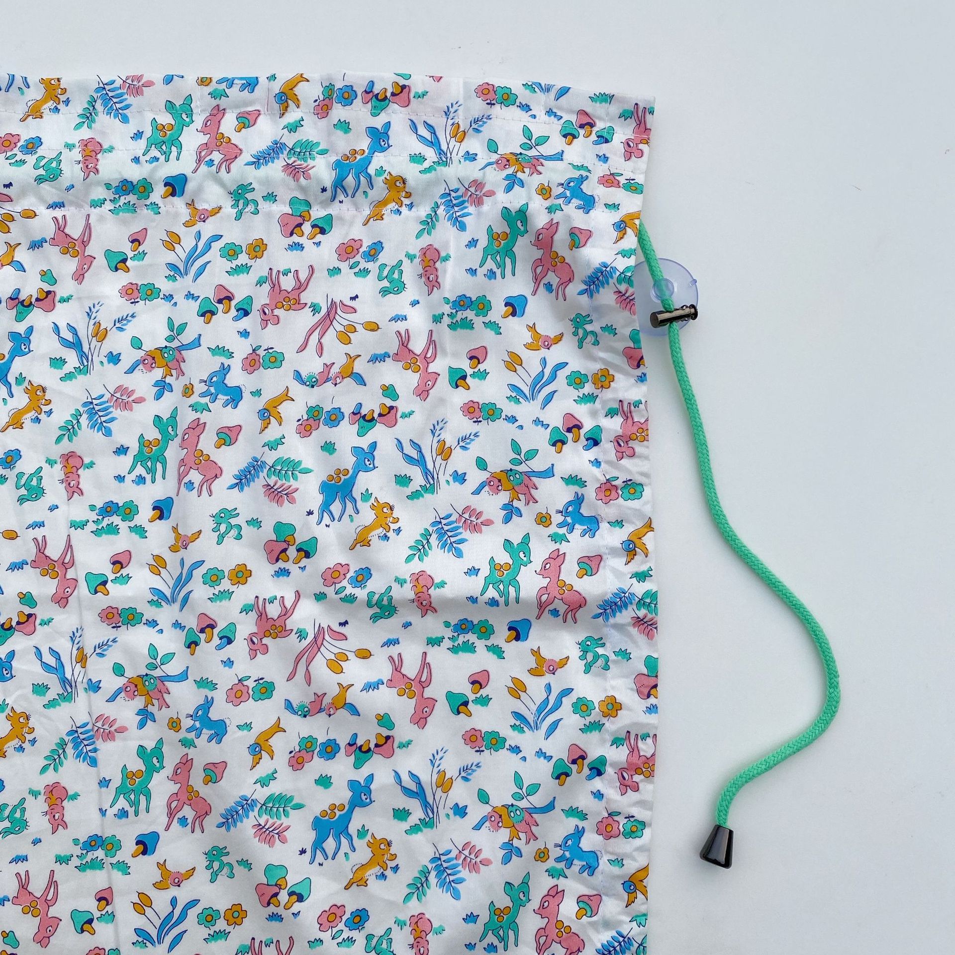 Same Style Vehicle Window Curtain Sun Shade Cartoon Children's Shading Insulated Magnetic Sucker Drawstring Version Same Style Vehicle Window Curtain Sun Shade Cartoon Children's Shading Insulated Magnetic Sucker Drawstring Version
