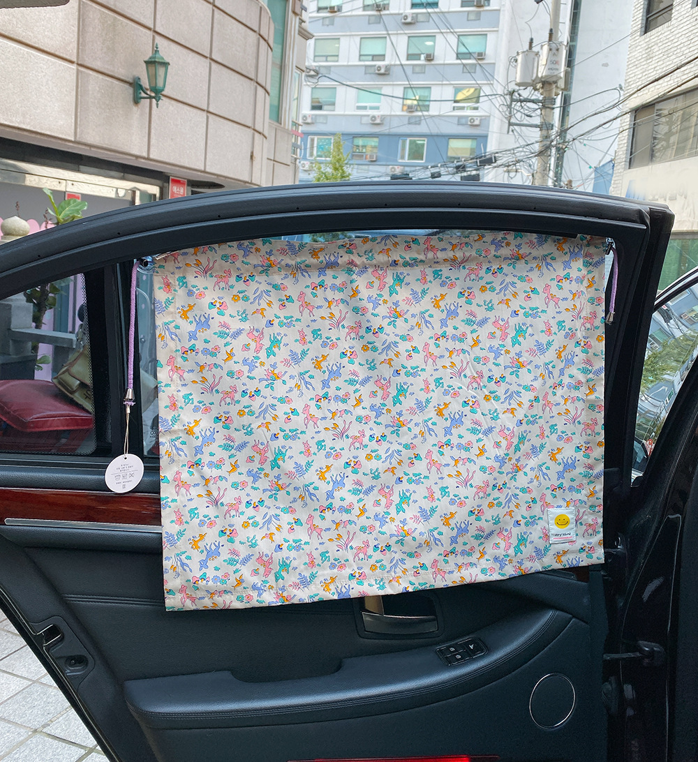Same Style Vehicle Window Curtain Sun Shade Cartoon Children's Shading Insulated Magnetic Sucker Drawstring Version Same Style Vehicle Window Curtain Sun Shade Cartoon Children's Shading Insulated Magnetic Sucker Drawstring Version