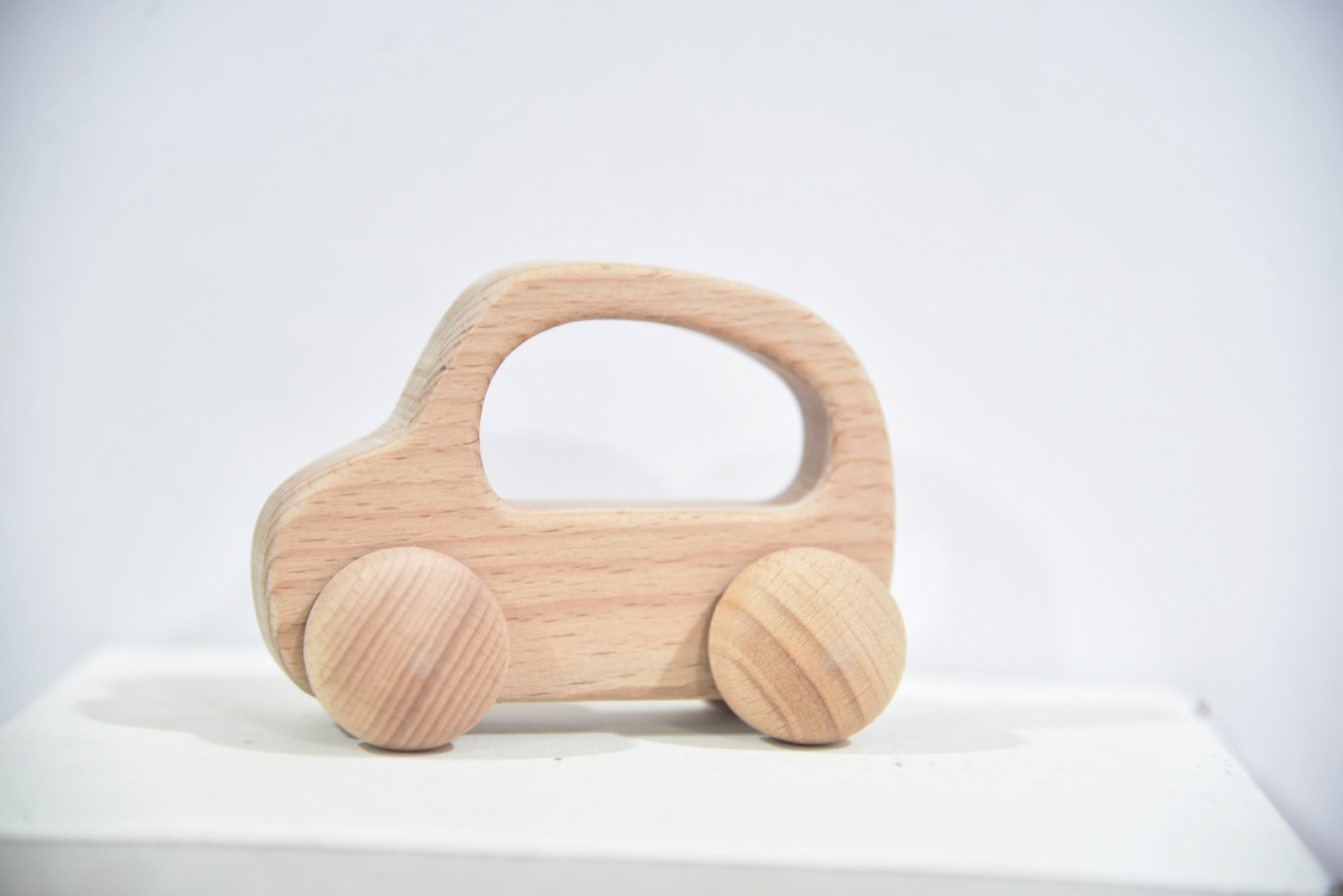 Beech Baby Hand Push Inertia Pulley Six-Month-Old Baby Grasping Ability Molar Cognition Comfort Learning Climbing Beech Baby Hand Push Inertia Pulley Six-Month-Old Baby Grasping Ability Molar Cognition Comfort Learning Climbing