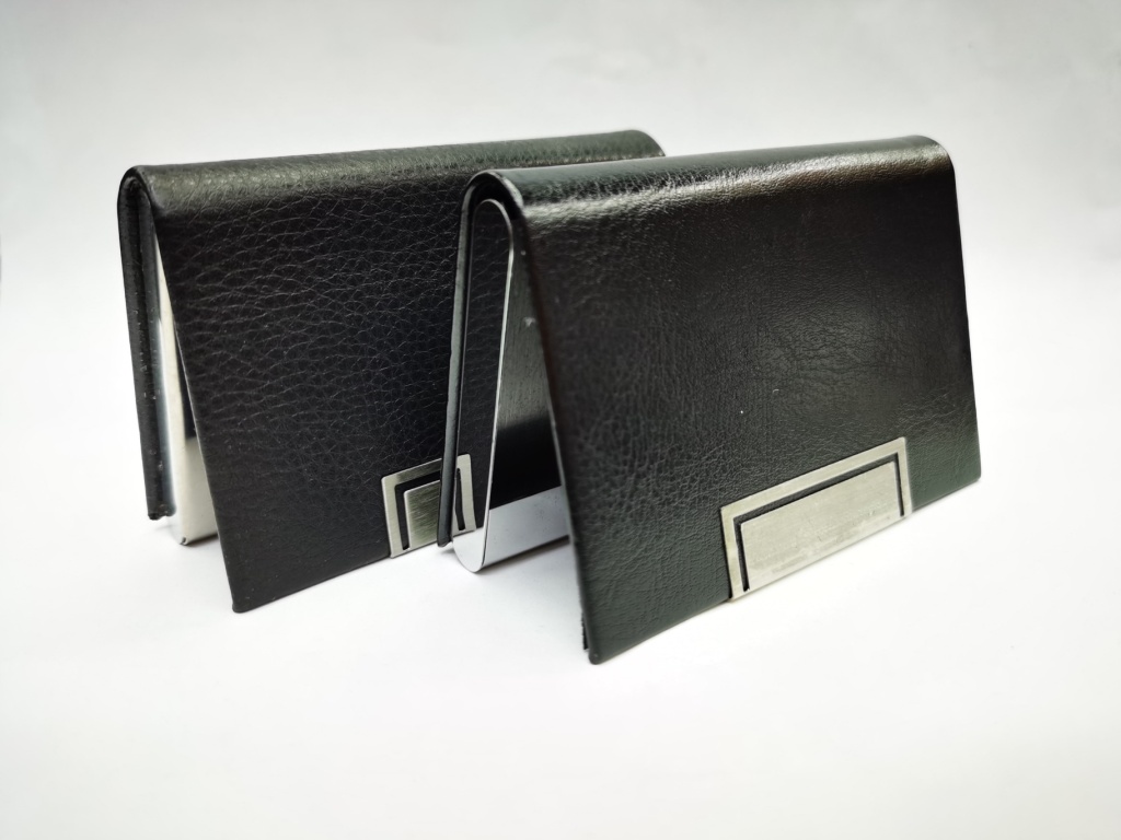 Metal Buckle Business Card Holder Logo Laser Business Card Case Imitation Leather Business Card Holder Pu Card Case Business Card Case Car Business Card Holder Metal Buckle Business Card Holder Logo Laser Business Card Case Imitation Leather Business Card Holder Pu Card Case Business Card Case Car Business Card Holder