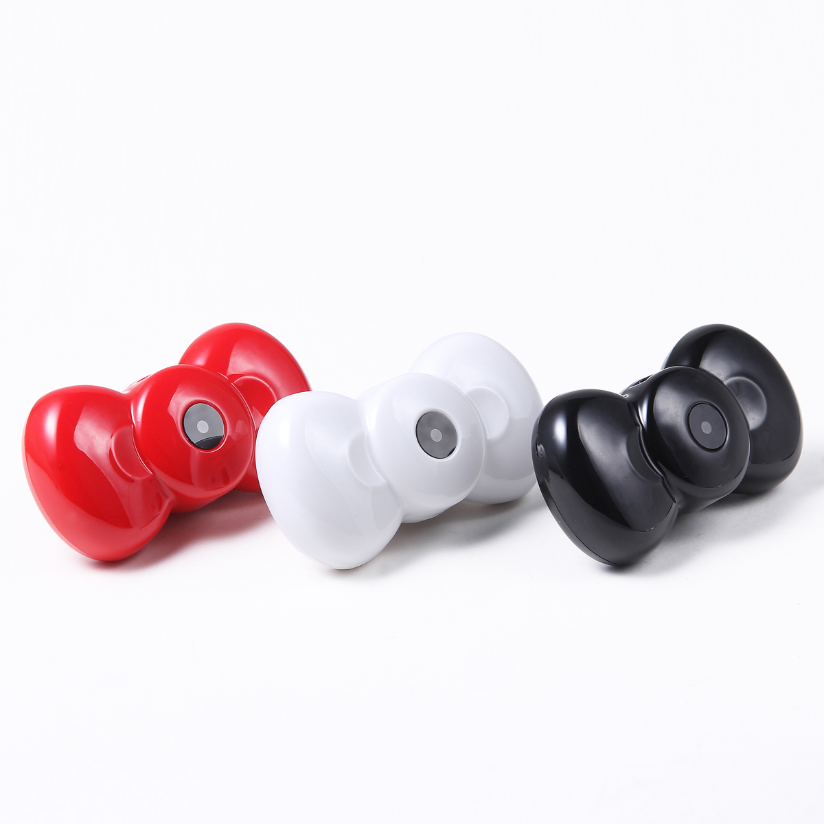 Tie factory wholesale pet GPS locator multifunctional tracker global enhanced version