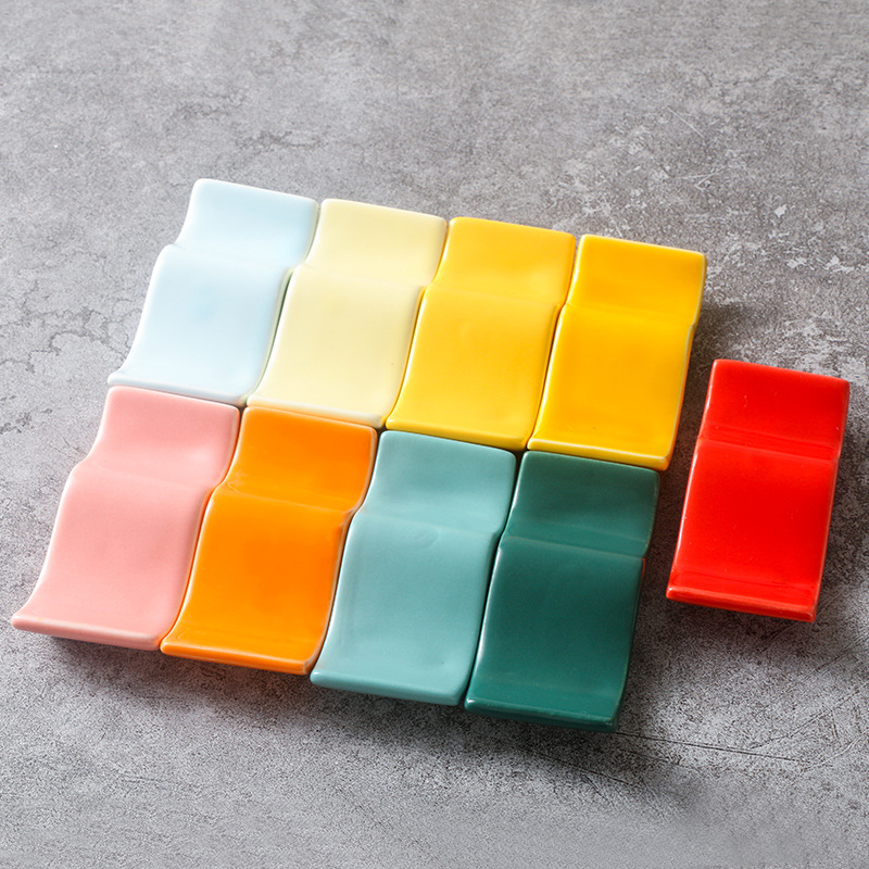 Ceramic Chopstick Rack Bone China Hand Color Glazed Porcelain Chopsticks Shelf Creative Soup Spoon Support Spoon Holder