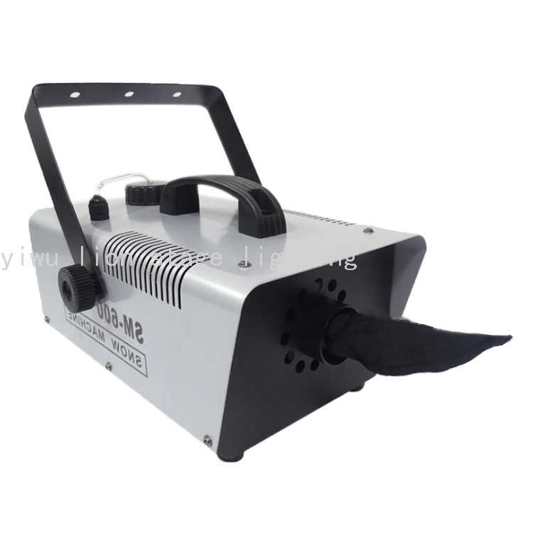 Factory Direct Sales 600W Wedding Stage Special Effects Snowflake Machine Christmas Outdoor Party Simulation Snowing Machine
