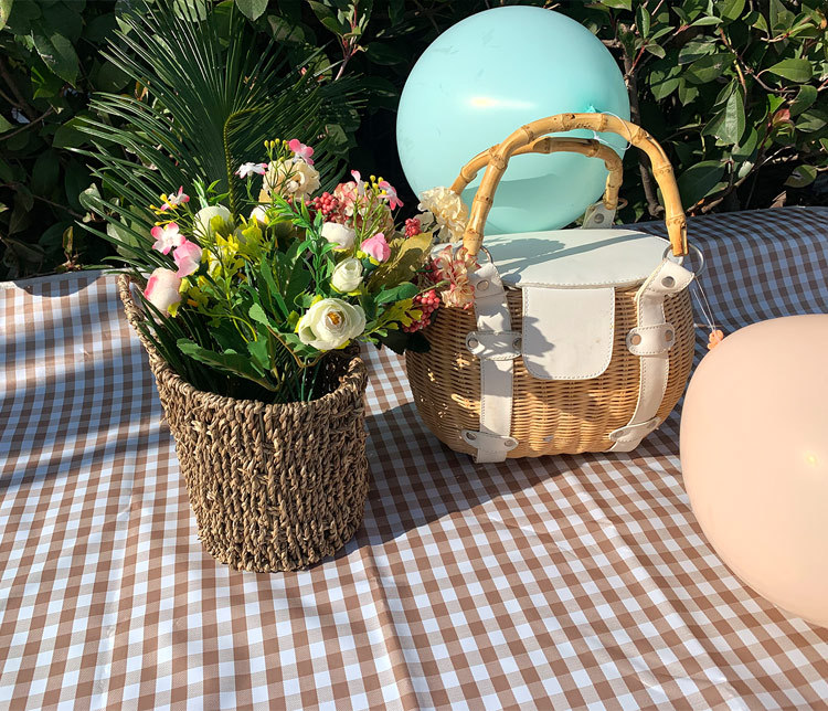 Factory Wholesale 2020 New Plaid Picnic Mat Ins Style Picnic Blanket Beach Mat Outdoor Waterproof and Moisture-Proof Liner Factory Wholesale 2020 New Plaid Picnic Mat Ins Style Picnic Blanket Beach Mat Outdoor Waterproof and Moisture-Proof Liner