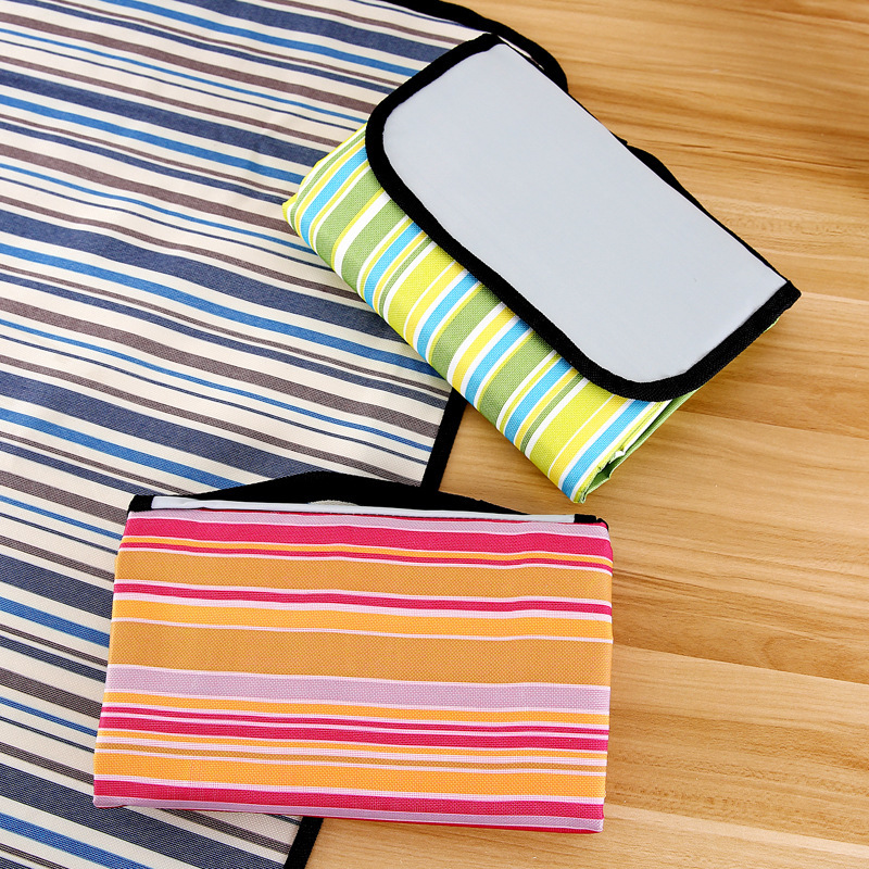 New Picnic Mat Moisture-Proof Mat Outdoor Supplies Tent Mat Grassland Mat Widened Outing Picnic Blanket