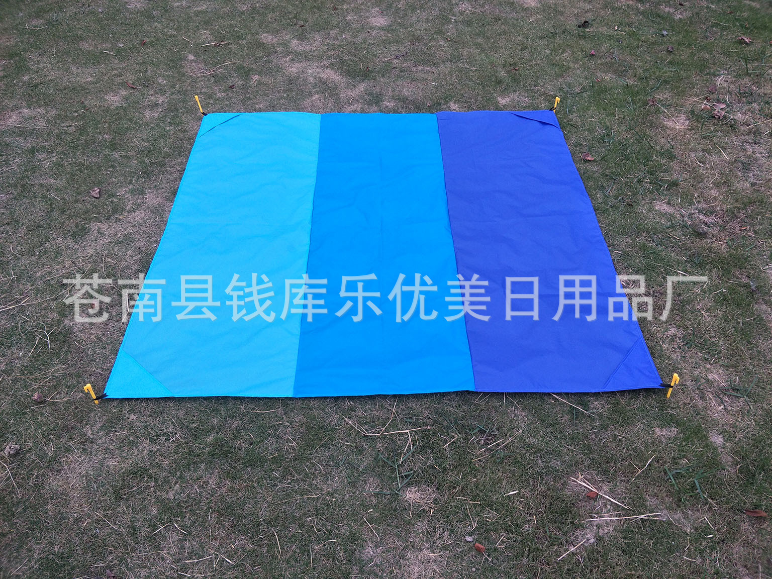 New Camping Outdoor Picnic Mat Waterproof and Foldable Pocket Beach Mat Beach Camping Picnic Blanket Factory Wholesale New Camping Outdoor Picnic Mat Waterproof and Foldable Pocket Beach Mat Beach Camping Picnic Blanket Factory Wholesale