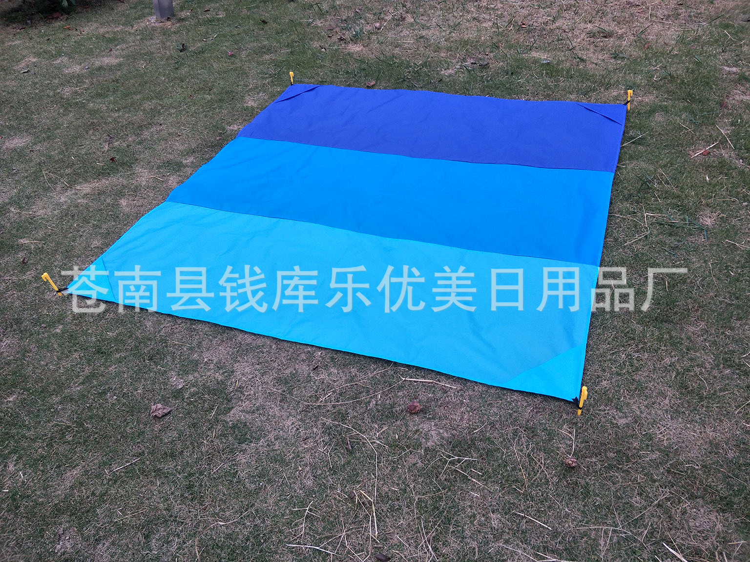 New Camping Outdoor Picnic Mat Waterproof and Foldable Pocket Beach Mat Beach Camping Picnic Blanket Factory Wholesale New Camping Outdoor Picnic Mat Waterproof and Foldable Pocket Beach Mat Beach Camping Picnic Blanket Factory Wholesale