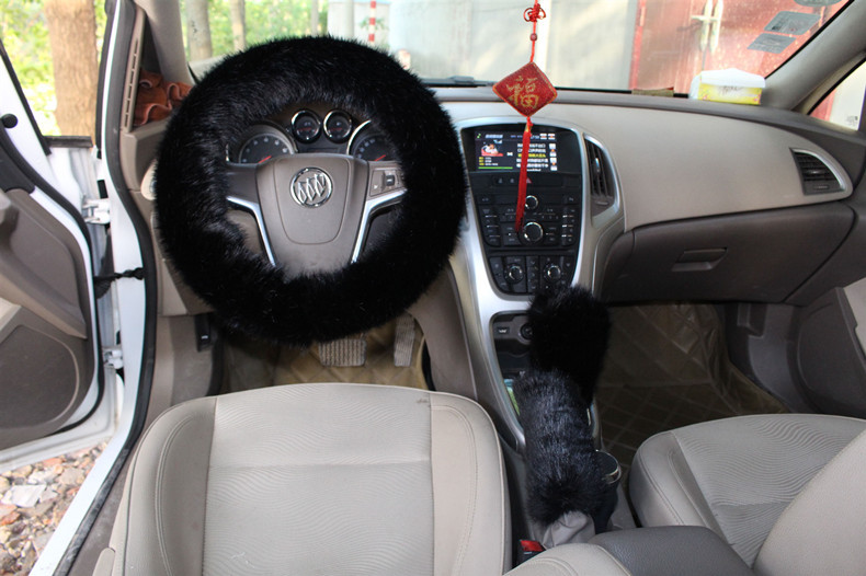 Factory Direct Supply Winter Imitation Fur Steering Wheel Three-Piece Set Shift Knob Cover Car Warm Long Wool Handle Cover Factory Direct Supply Winter Imitation Fur Steering Wheel Three-Piece Set Shift Knob Cover Car Warm Long Wool Handle Cover