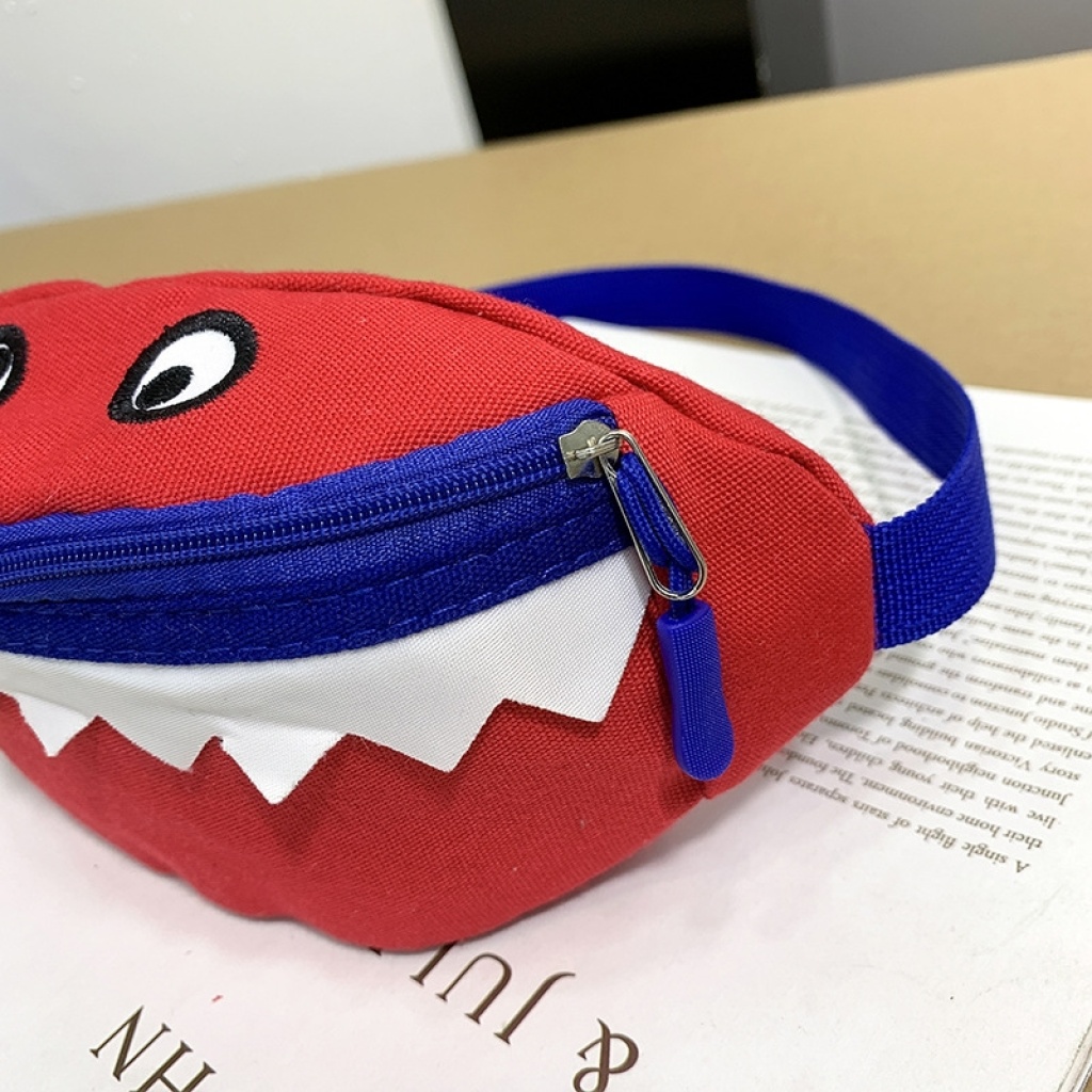 2021 Cartoon Korean Children's Chest Pack Canvas Embroidered Baby Crossbody Bag Shark Children's Smiley Waist Bag 2021 Cartoon Korean Children's Chest Pack Canvas Embroidered Baby Crossbody Bag Shark Children's Smiley Waist Bag