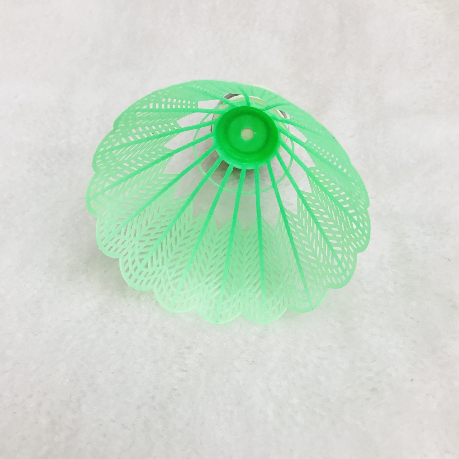 The factory sells the color plastic badminton bubble ball the first 4 barrels of children to fight small wholesale.