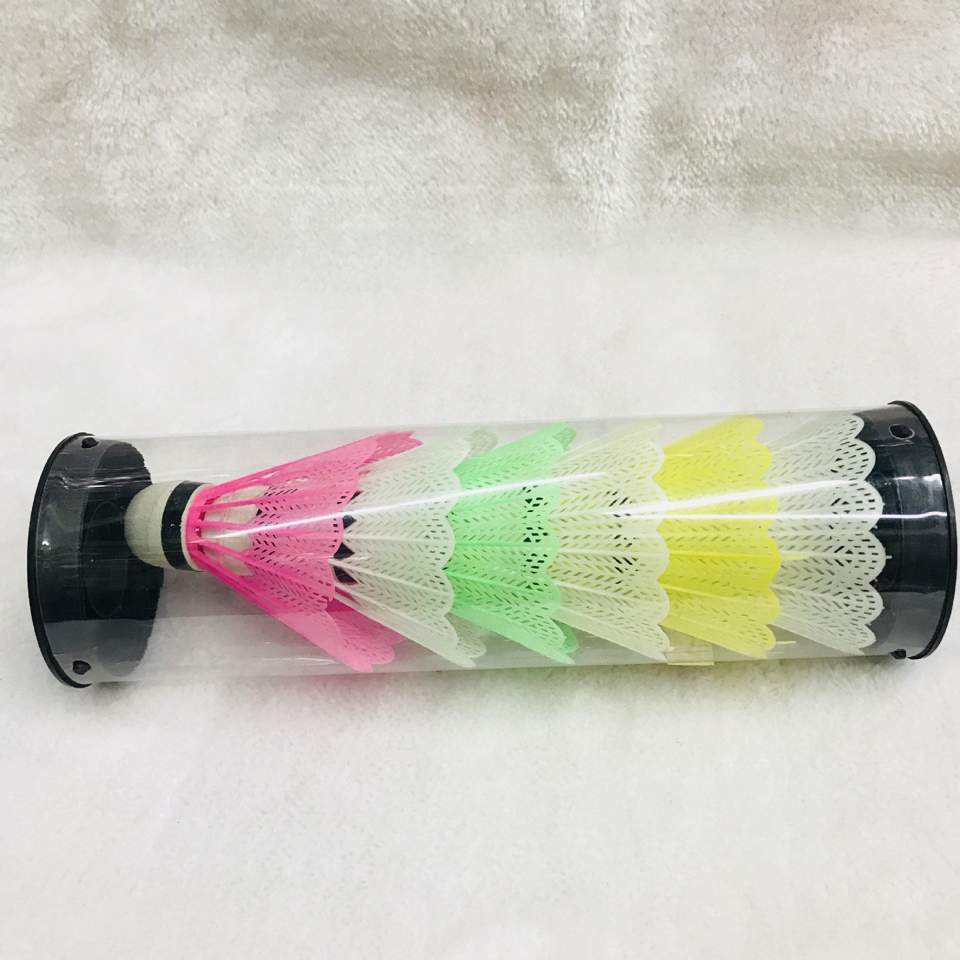 The factory sells the color plastic badminton bubble ball the first 4 barrels of children to fight small wholesale.