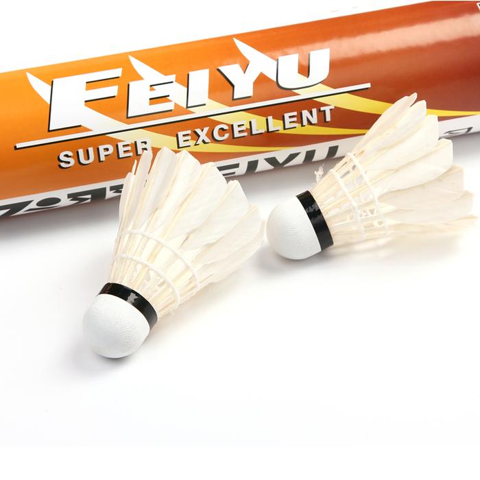 20114 Hot Sale Lai Uses Lai to Play Badminton Factory Direct Sales 20114 Hot Sale Lai Uses Lai to Play Badminton Factory Direct Sales