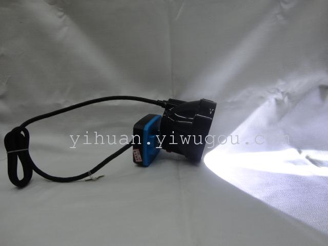Porter photoelectric 168 lithium battery head light portable rechargeable working lamp T6 hunting fishing